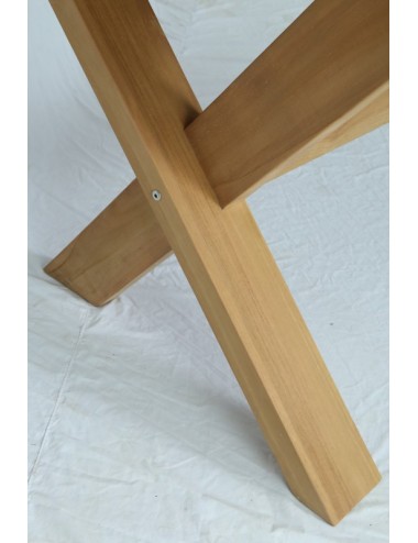 Mesa comedor Cruzada 210