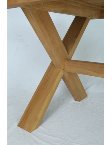 Mesa comedor Cruzada 210